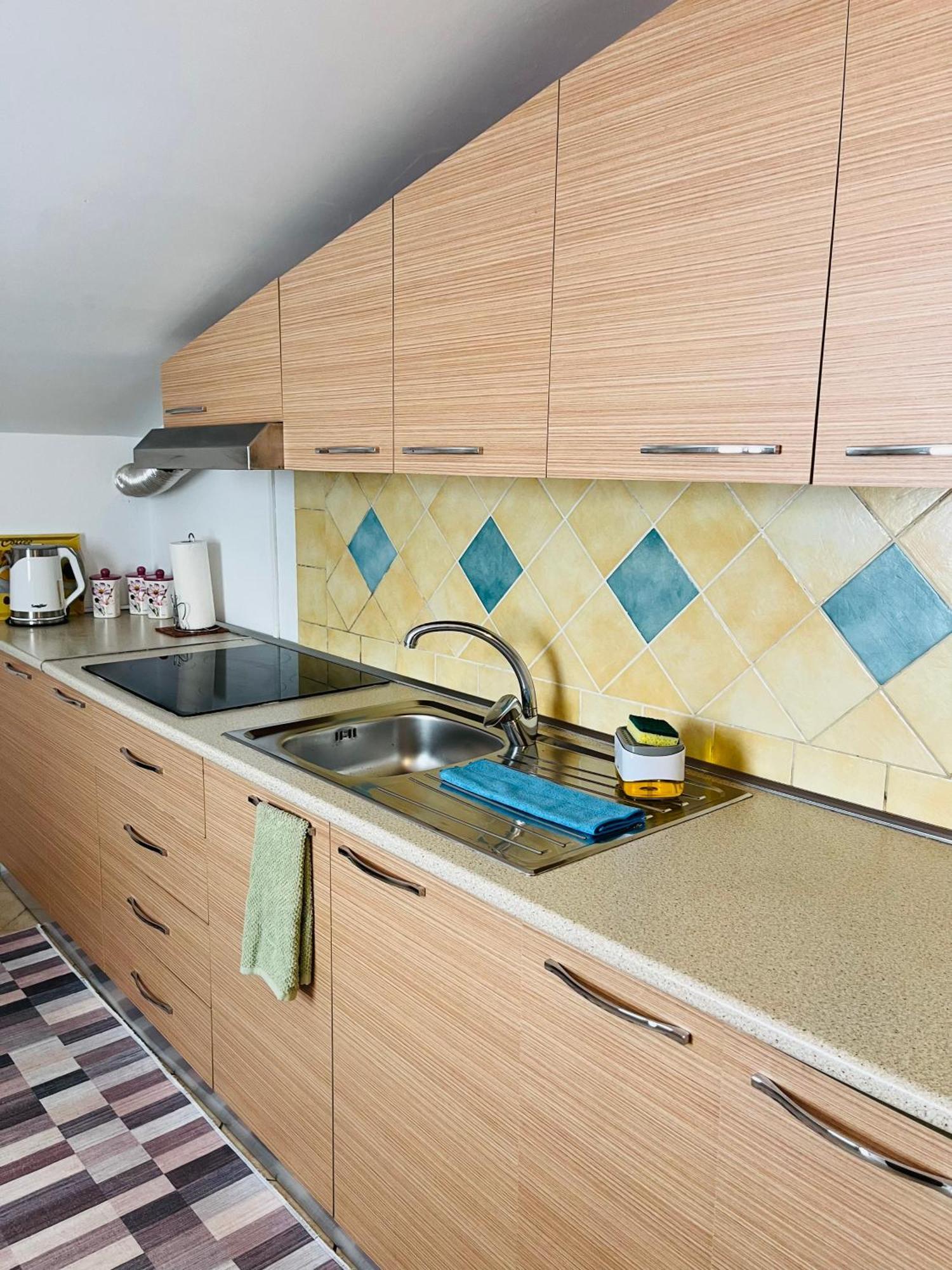 Iljazi'S Apartaments Vlore Bagian luar foto