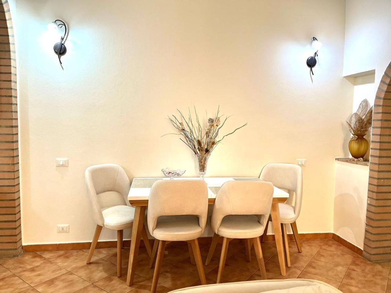Iljazi'S Apartaments Vlore Bagian luar foto